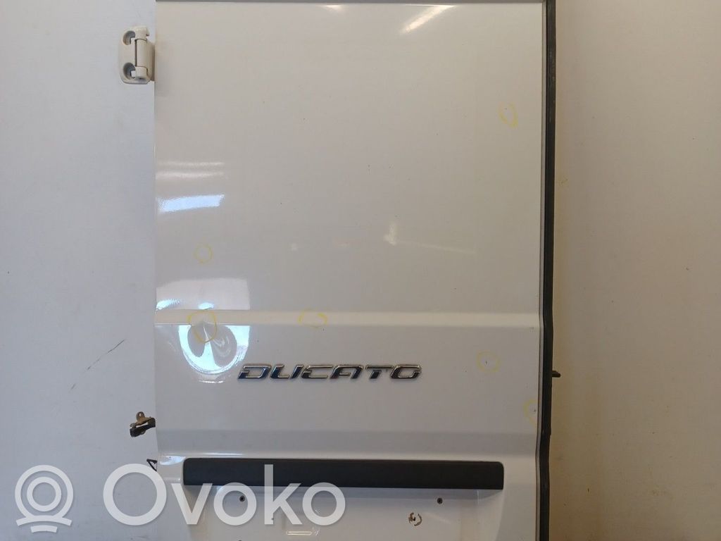 Fiat Ducato Puerta de carga trasera/atrás 