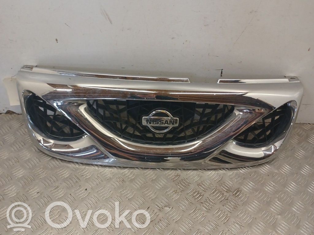 Atrapa chłodnicy / Grill   623100X820