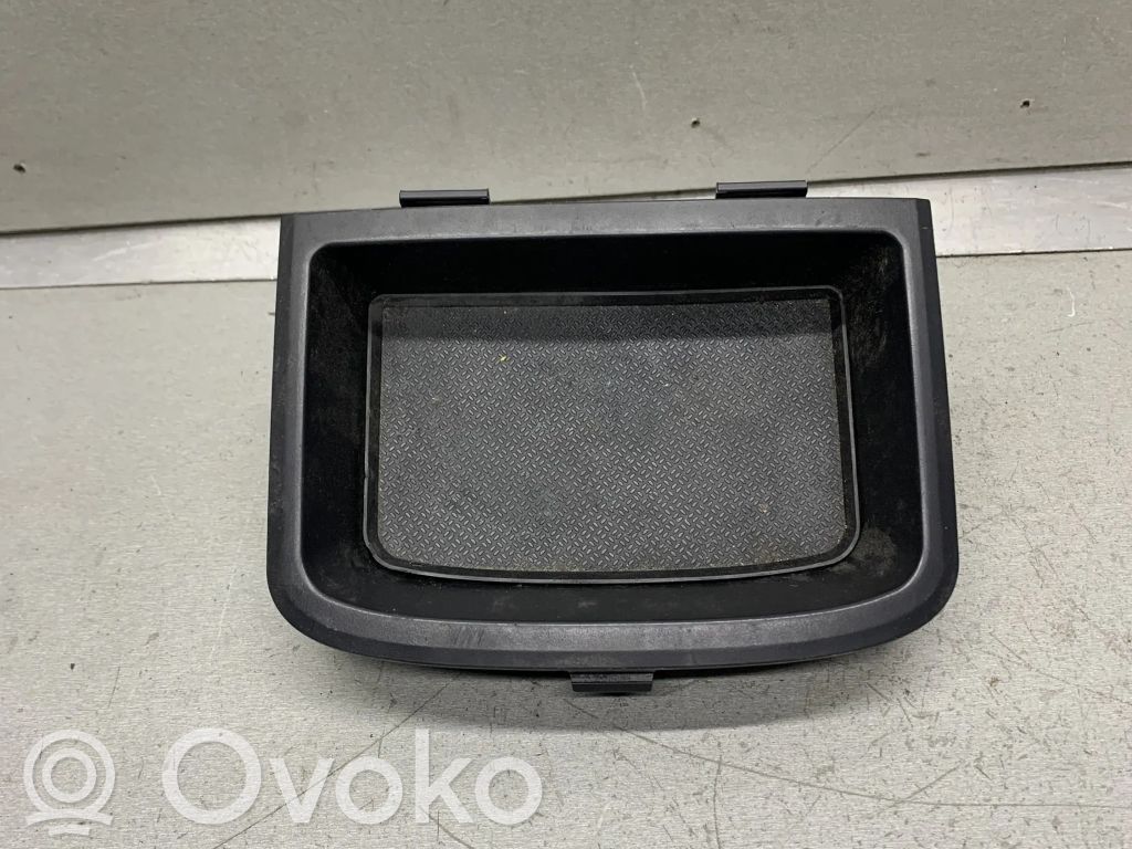 Chevrolet Captiva Handschuhfach 