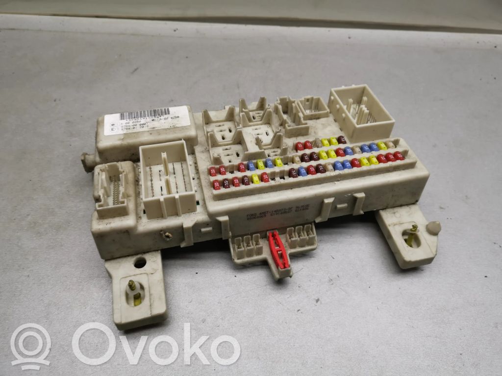 Ford Focus C-MAX Fuse module 