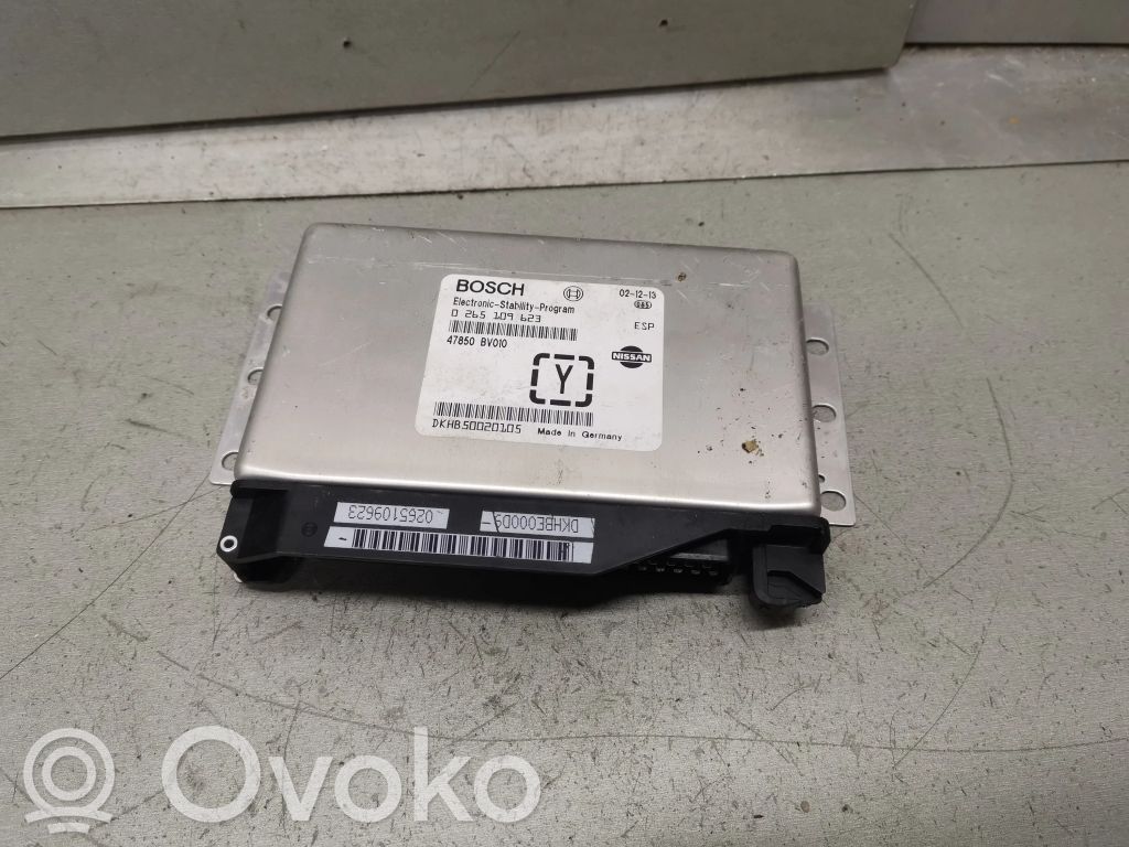 Nissan Primera ESP (stability system) control unit 