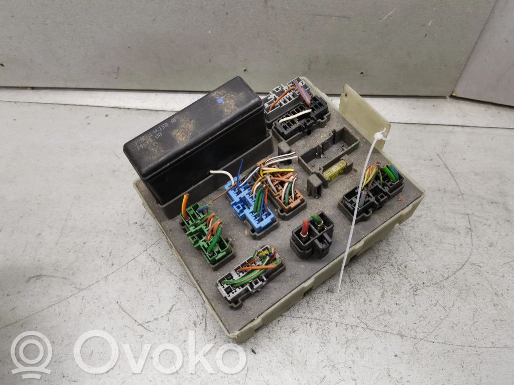 Fuse module   98AG14A073CH