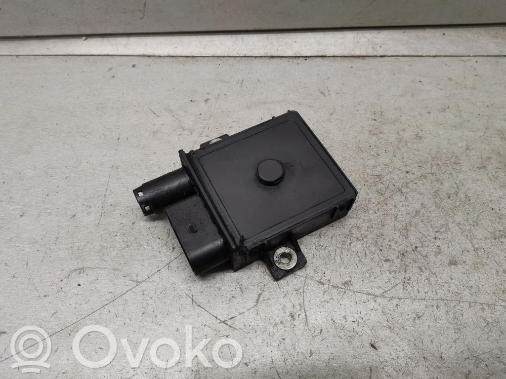 BMW 7 E65 E66 Relais Vorglühkerzen Vorglühanlage 