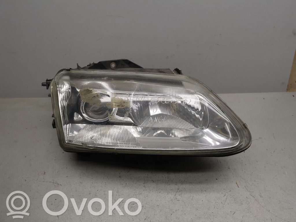 Renault Espace III Headlight/headlamp 