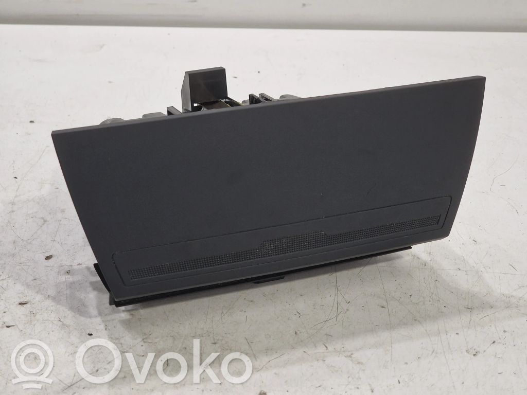 Seat Leon (5F) Guantera 