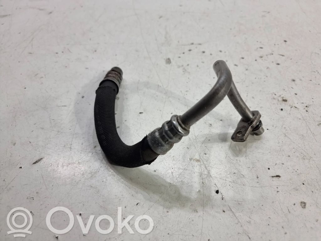 Audi A5 8T 8F Gearbox oil cooler pipe/hose 