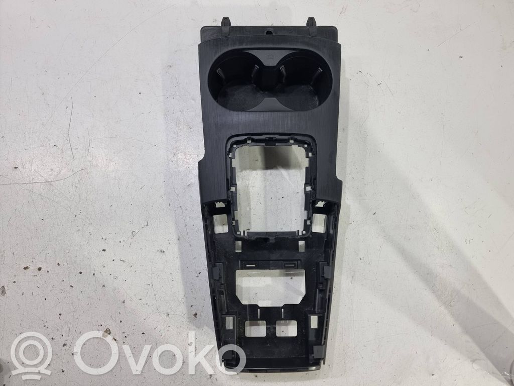 Audi A3 S3 8V Center console 