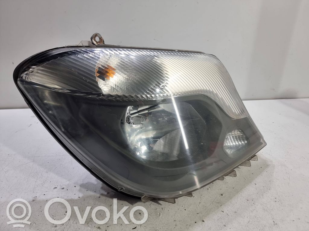 Lampa przednia   A9068202661,1EJ01103004