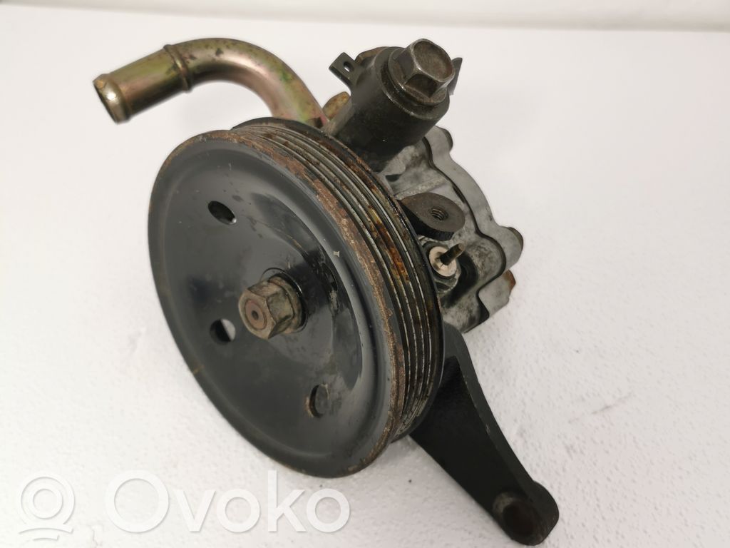 Ohjaustehostimen pumppu   GA2A32650D,29044471