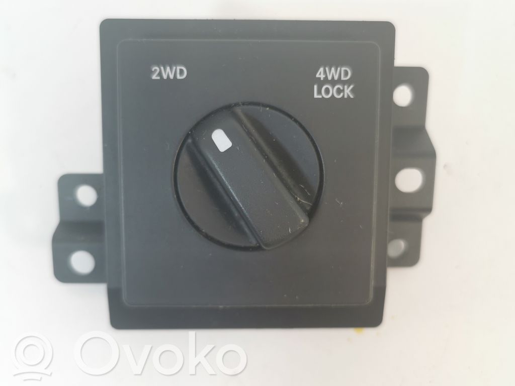 Dodge Nitro Differential lock switch 