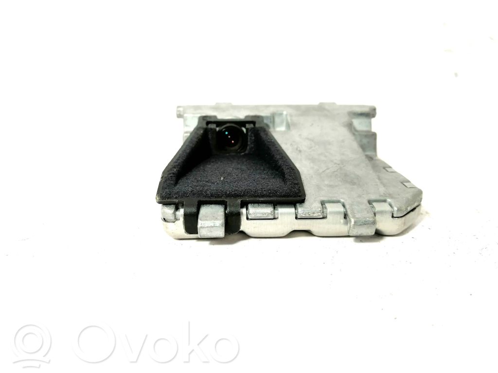 Mazda 2 Windshield/windscreen camera 