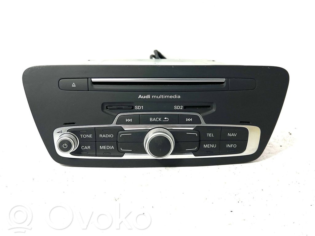 Audi Q3 8U Panel / Radioodtwarzacz CD/DVD/GPS 