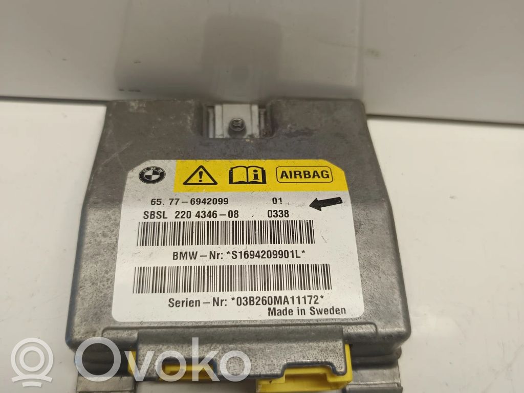 Turvatyynyn ohjainlaite/moduuli   6942099,2204346