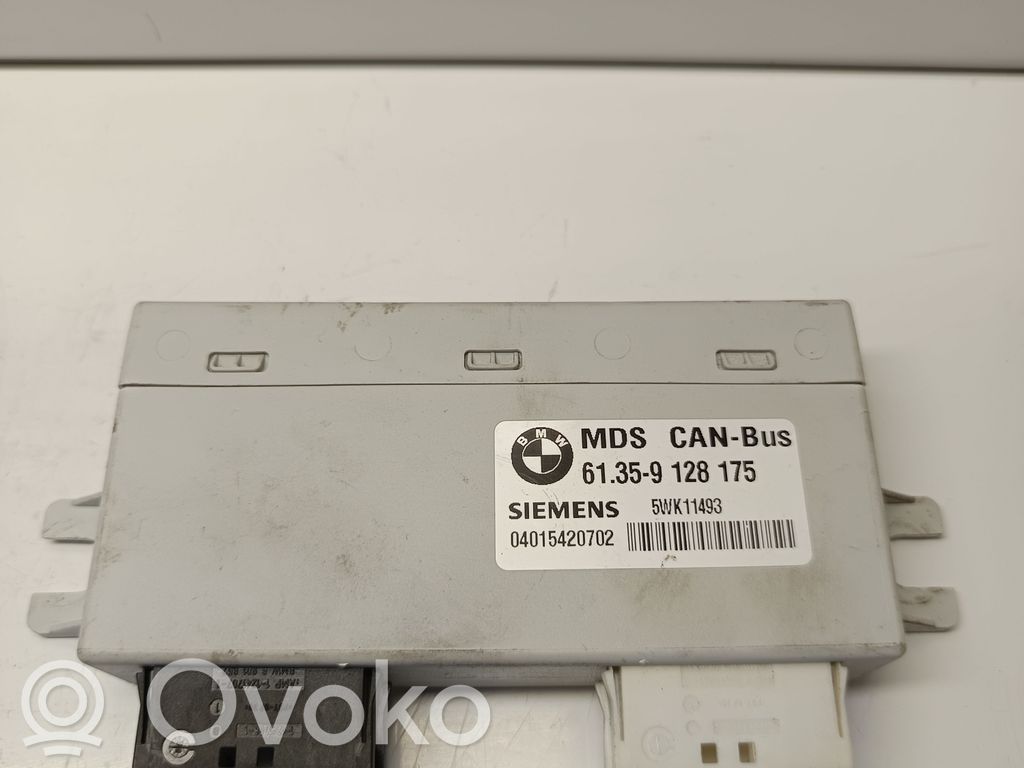 Unité de commande / module de toit ouvrant   9128175,61359128175