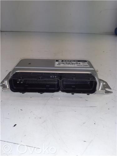 Unidad de control/módulo del motor   3911002015,9030930526F