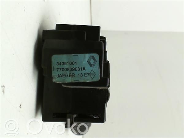 Interruptor de control del panel de luces   7700839681A