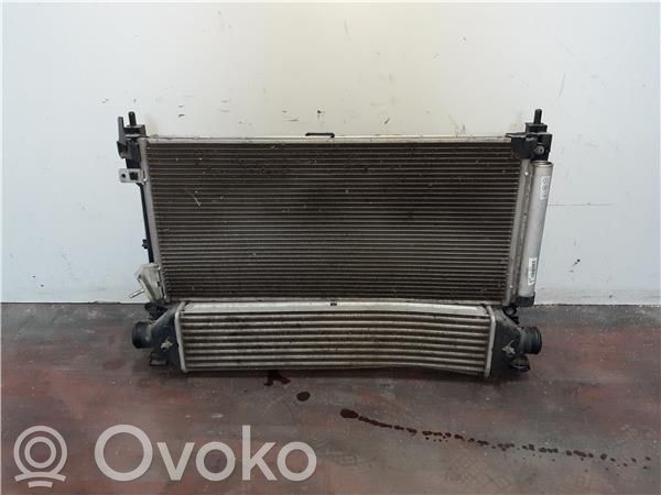 Opel Combo D Radiator răcire A/C (condensor) 