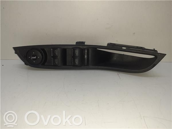 Interruptor del elevalunas eléctrico   AM5T14A132CA,10020922
