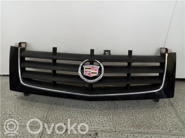 Front grill   15162129,15070106