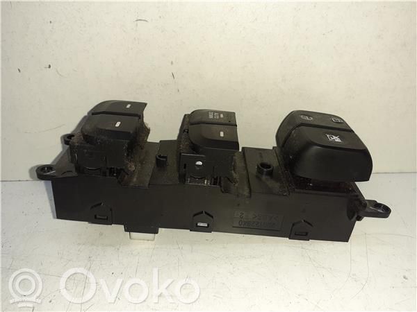 Hyundai i10 Electric window control switch 