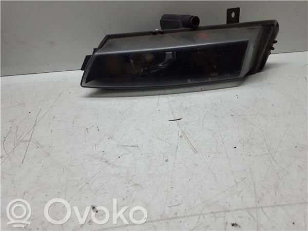 Luz de niebla delantera   7181287,0305084001