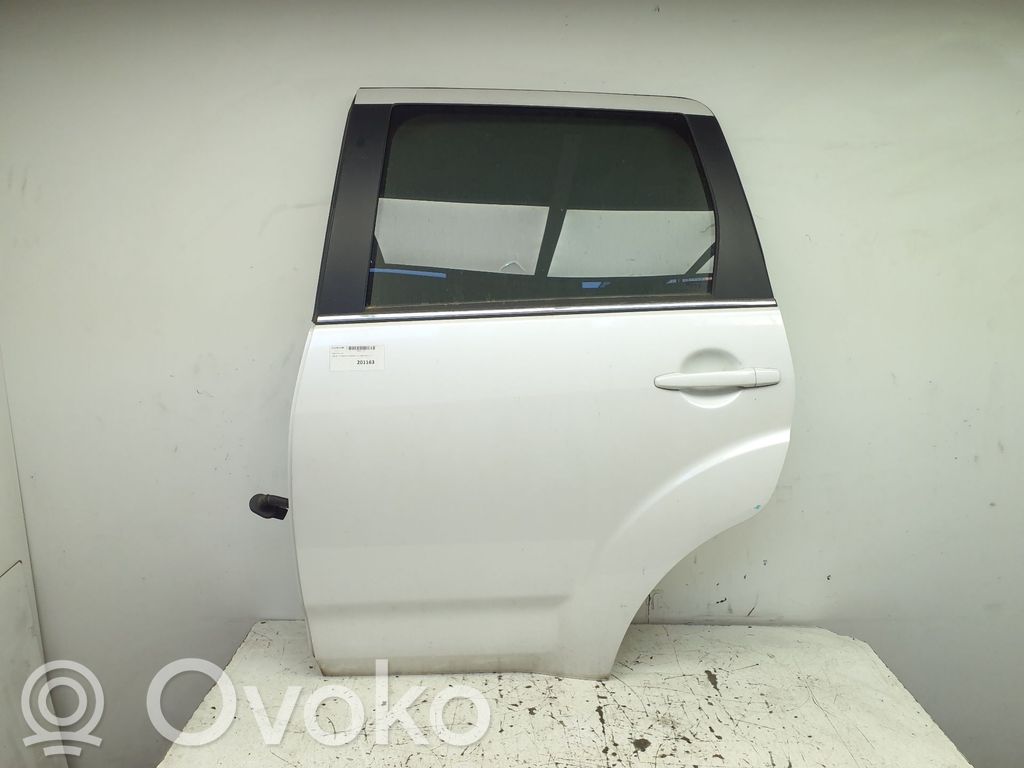 Puerta trasera   5730A241