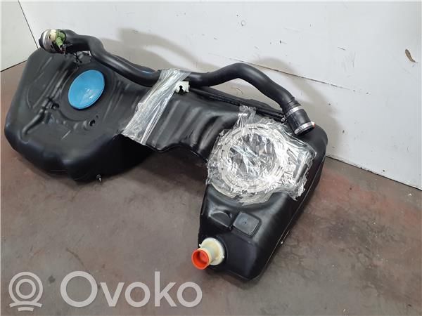 BMW 1 E82 E88 Fuel tank 