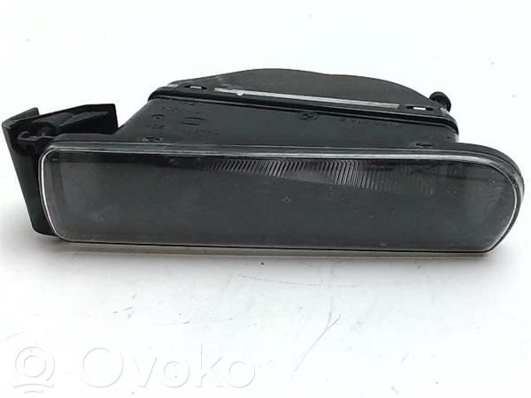 BMW 3 E46 Etusumuvalo 
