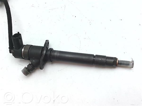 Inyector de combustible   8658351,0445110078