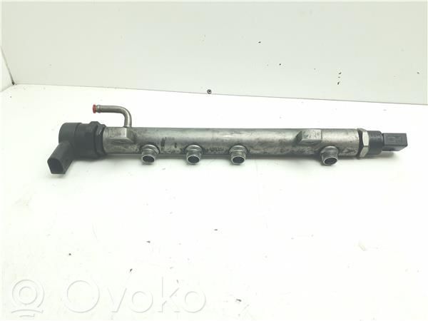 Rampa inyectora   A6390700495,10155594