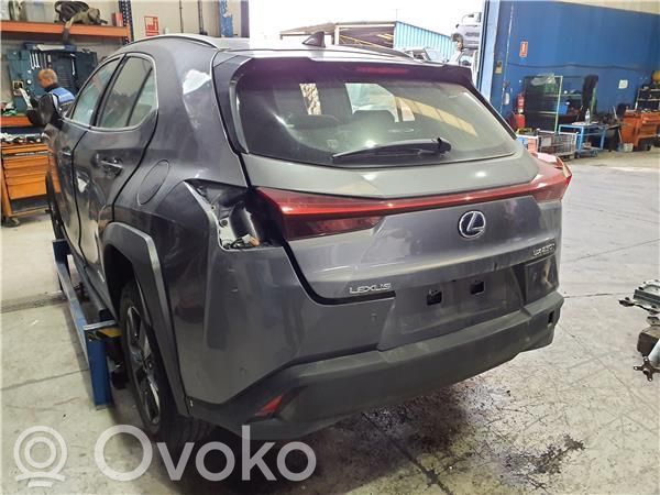 Lexus UX Bamperis 