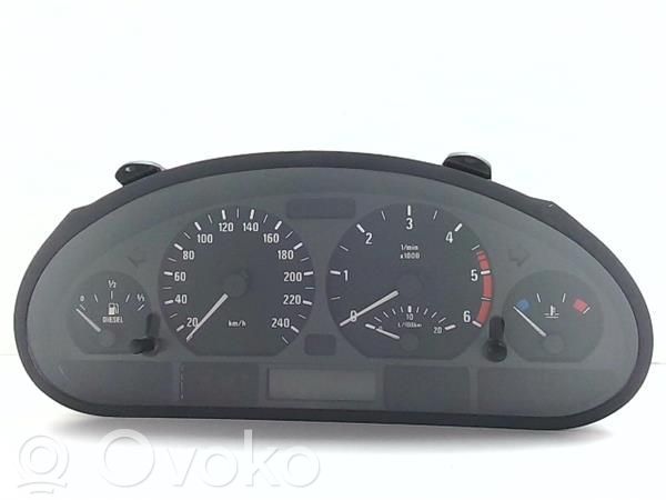 BMW 3 E46 Spidometras (prietaisų skydelis) 