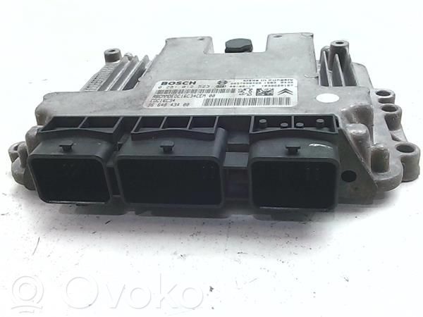 Unidad de control/módulo del motor   9664843480