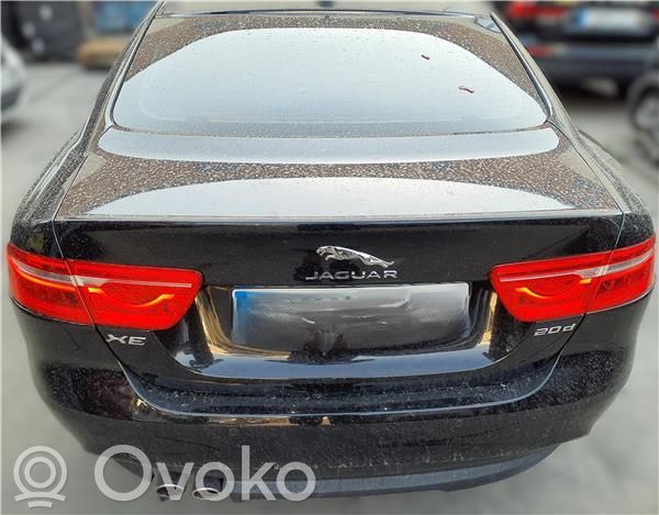 Jaguar XE Parachoques 