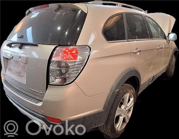 Chevrolet Captiva Taka-akselin palkki, jossa on reduktori 