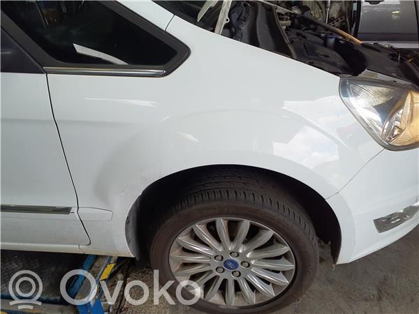Ford Galaxy Sparnas 