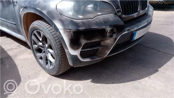 BMW X5 E70 Priekinis bamperis 
