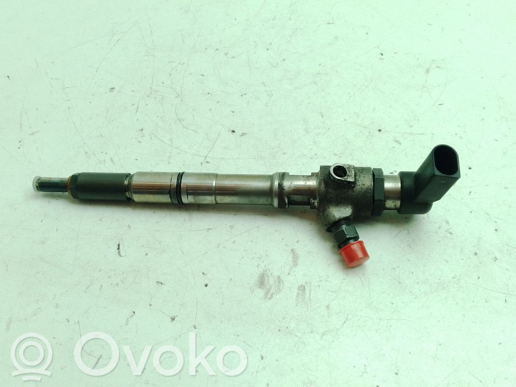 Inyector de combustible   03L130277B