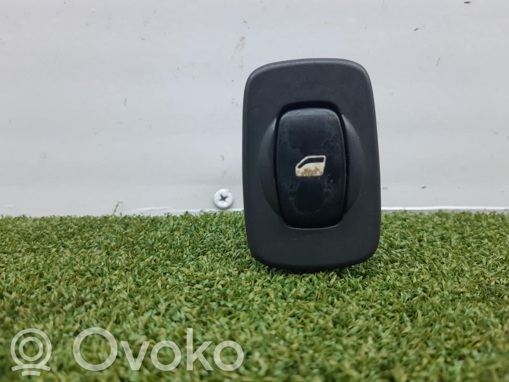 Electric window control switch   96326947ZF