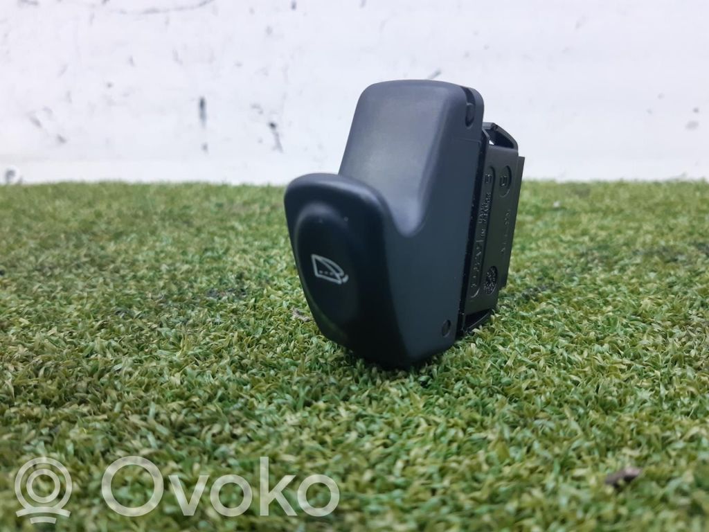 Renault Megane II Electric window control switch 