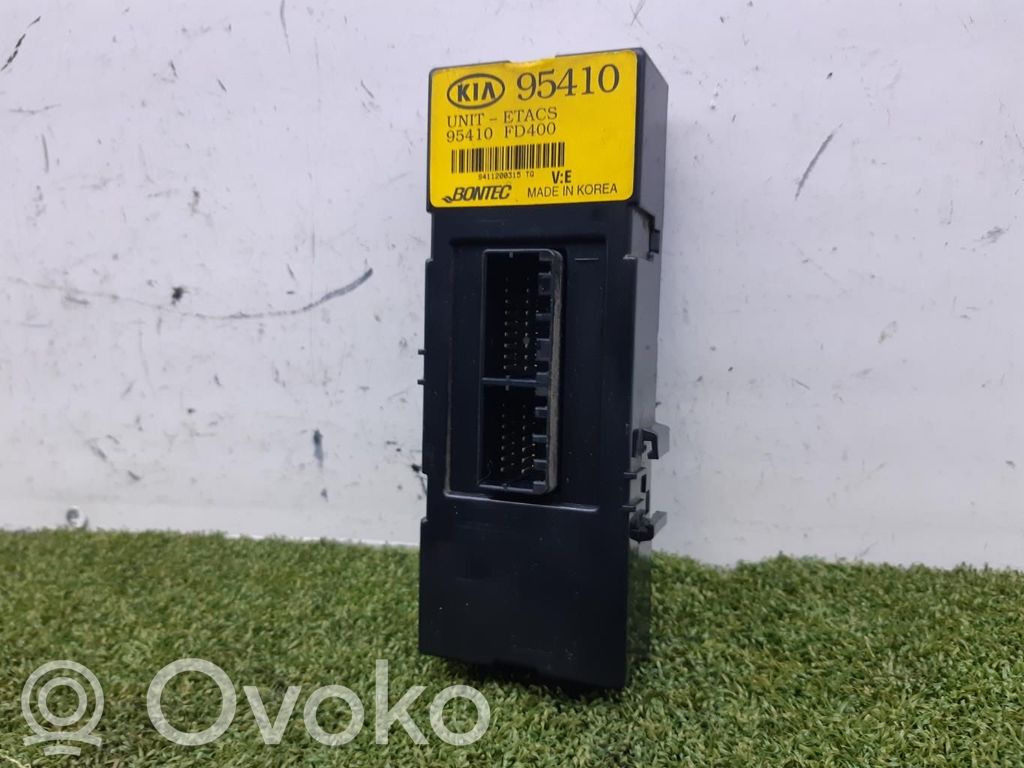 KIA Rio Engine control unit/module 