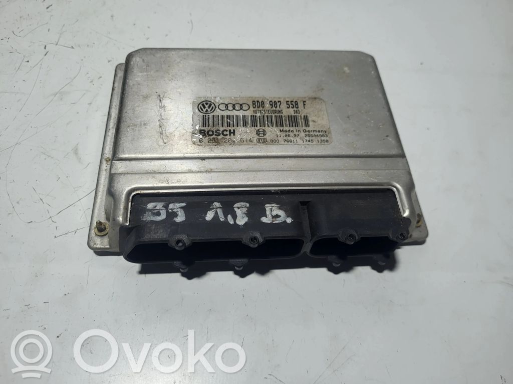 Engine control unit/module   8D0907558F,26SA4983,0261204614