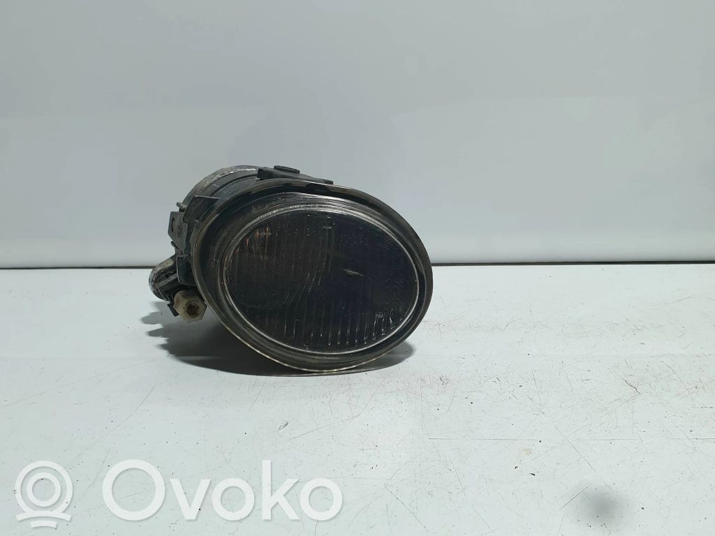 BMW 3 E46 Miglas lukturis priekšā 