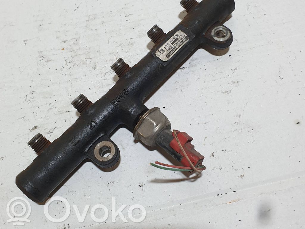 Citroen C4 I Fuel main line pipe 