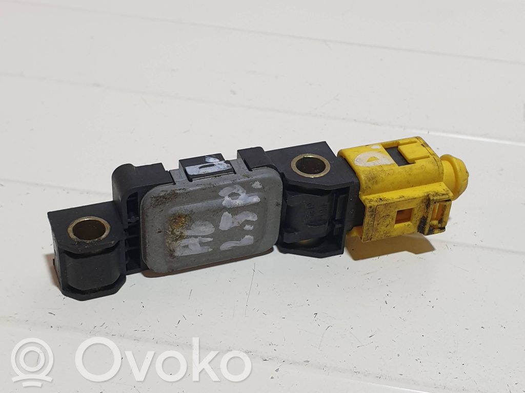 Audi A6 S6 C5 4B Czujnik uderzenia Airbag 