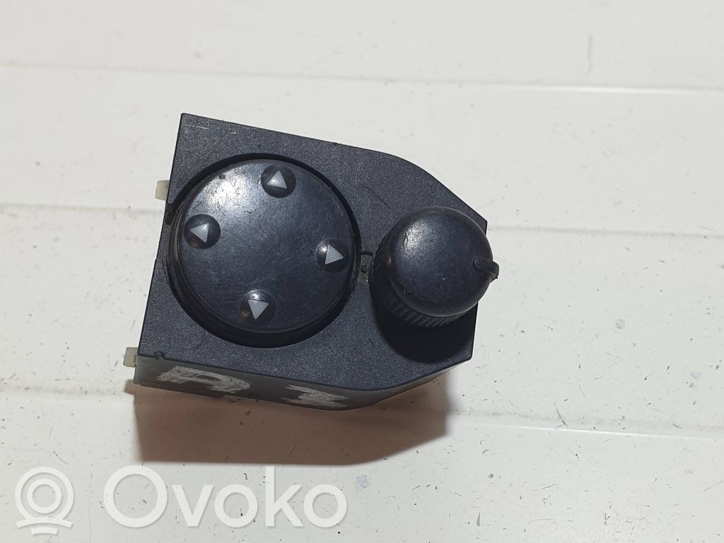 Audi A3 S3 8L Wing mirror switch 