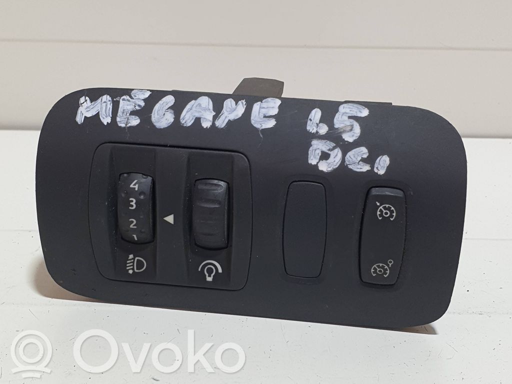 Headlight level height control switch   88020005,08802