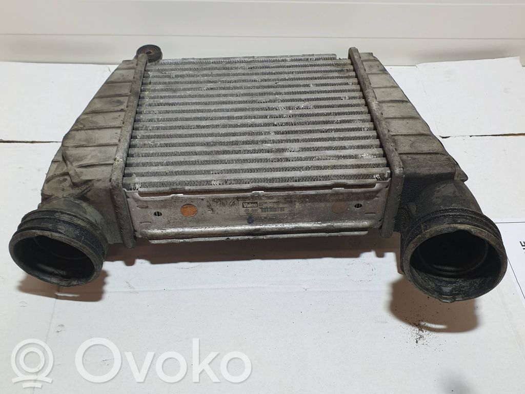 Interkūlerio radiatorius   3D0145804,874831RA