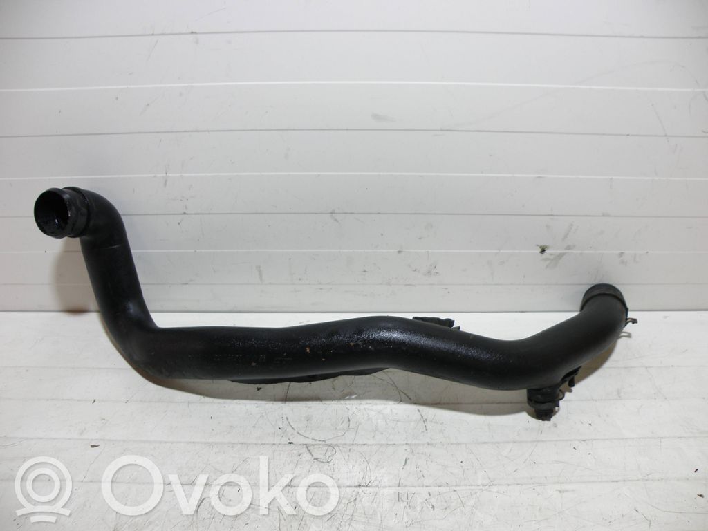Volkswagen PASSAT B5 Intercooler hose/pipe 
