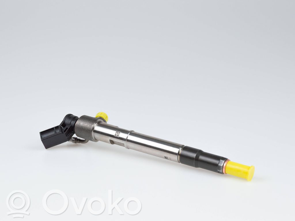 Inyector de combustible   338002U000